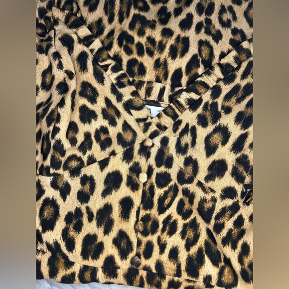 NWOT ZARA Leopard Print Mini Dress L
Ruffle Spaghetti Strap Animal Print - Picture 6 of 15